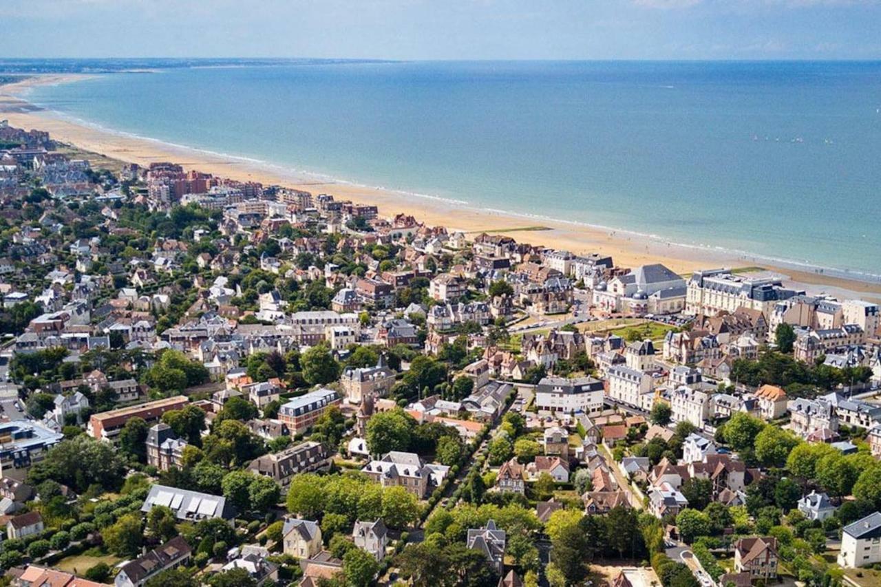 Charmant 2 Pieces A 500 M Des Plages Et Du Centre Кабур Екстер'єр фото